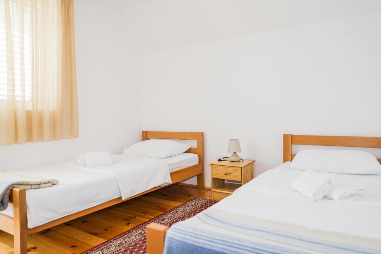 Guest House Sara Žabljak Eksteriør billede