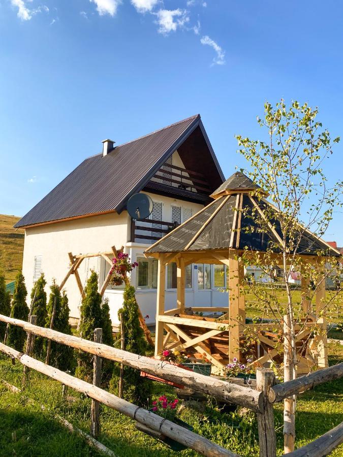 Guest House Sara Žabljak Eksteriør billede