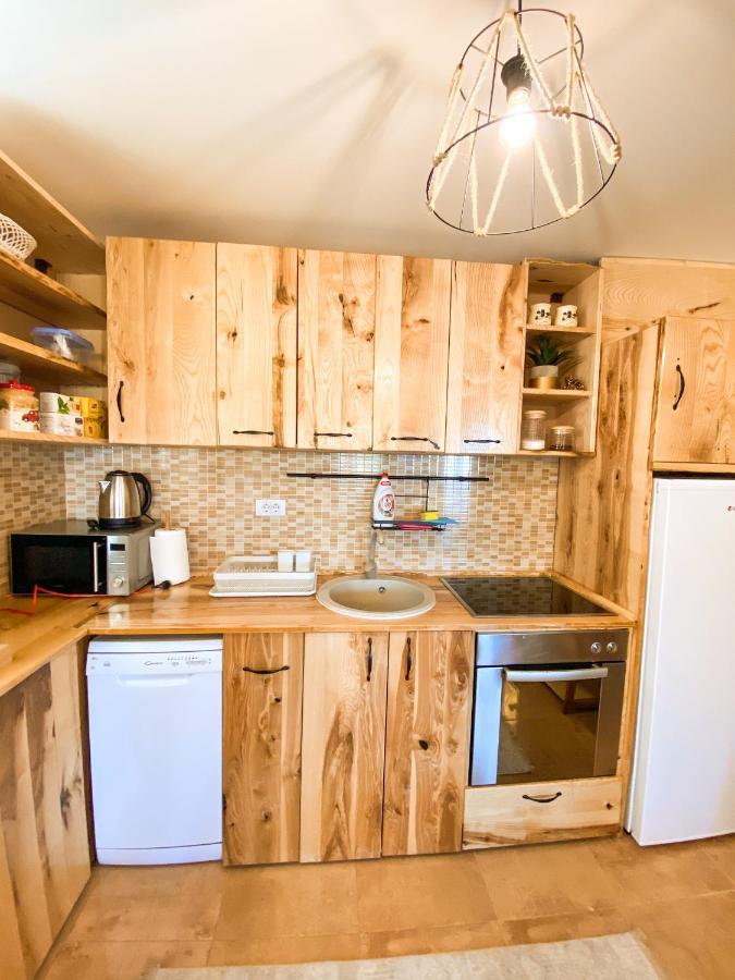 Guest House Sara Žabljak Eksteriør billede