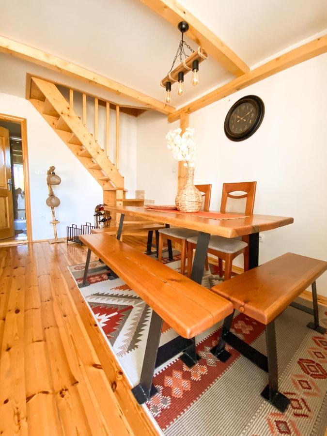 Guest House Sara Žabljak Eksteriør billede