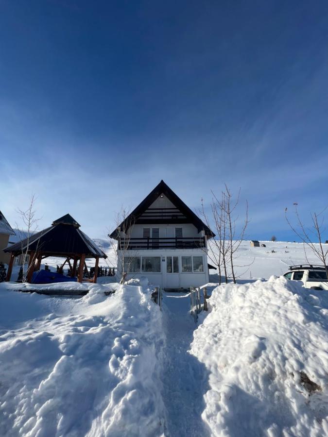 Guest House Sara Žabljak Eksteriør billede