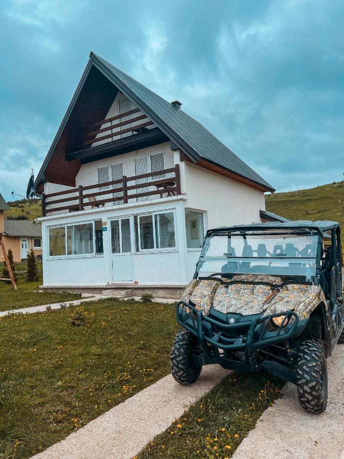 Guest House Sara Žabljak Eksteriør billede